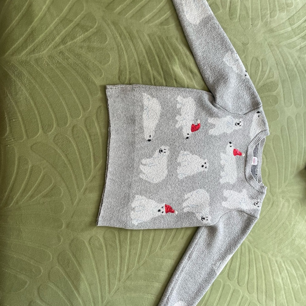 Kids Gray Polar Bear Sweater Lightly Worn